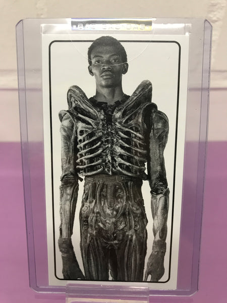 Bolaji Badejo Card Alien Filmset G.A.S Ultra Selten Trading Card